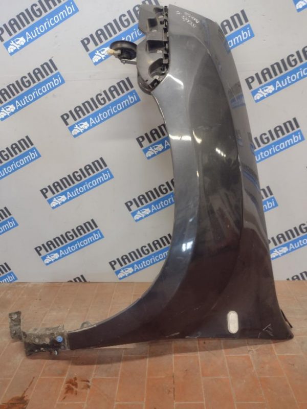 Parafango Sinistro Dacia Duster 2013 – 2017