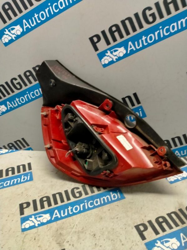 Faro Posteriore Destro Renault Clio 2009 – 2012