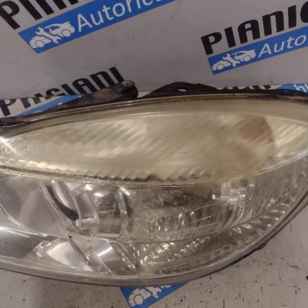 Faro Anteriore Sinistro Skoda Fabia 2007 – 2010