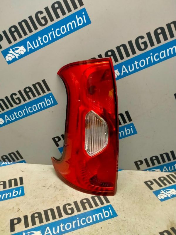 Faro Posteriore Sinistro Fiat Panda 2011 – 2024
