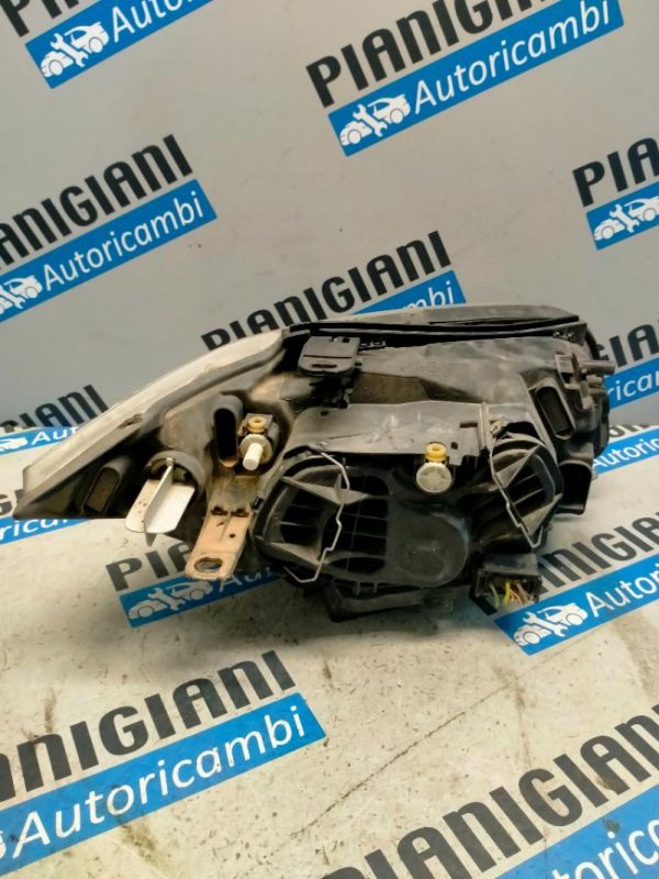 Faro Anteriore Sinistro BMW Serie 1 2004 – 2012