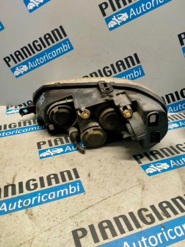 Faro Anteriore Destro Fiat Punto 2005 – 2012