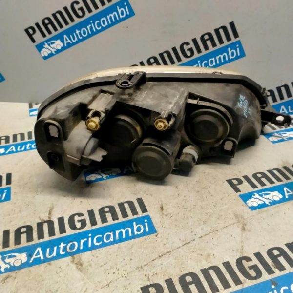 Faro Anteriore Sinistro Fiat Punto 2005 – 2012