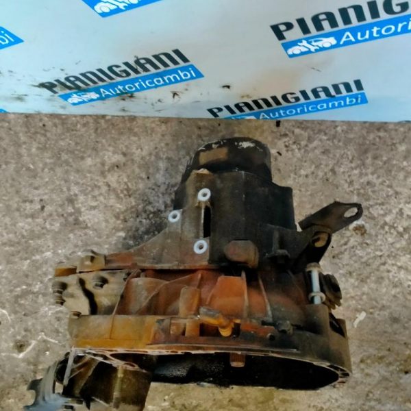Cambio Renault Kangoo F8QK6 1998 – 2003
