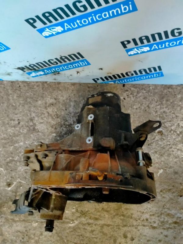 Cambio Renault Kangoo F8QK6 1998 – 2003
