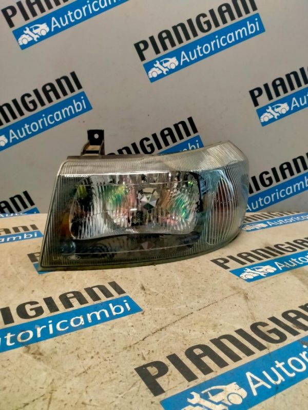 Faro Anteriore Sinistro Ford Transit 2000 – 2006