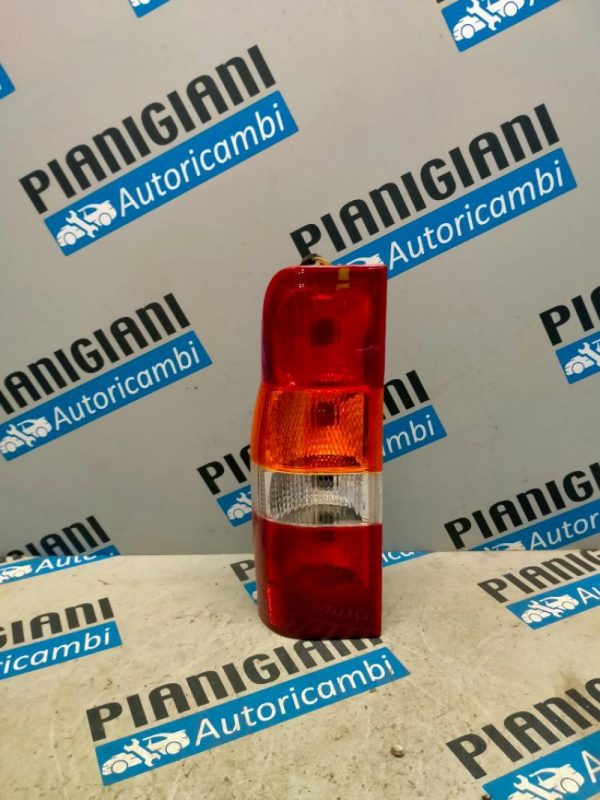 Faro Posteriore Sinistro Ford Transit 2000 – 2006