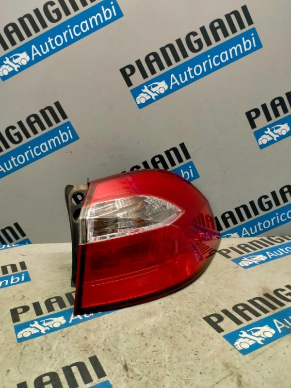 Faro Posteriore Destro Kia Rio 2011 – 2015
