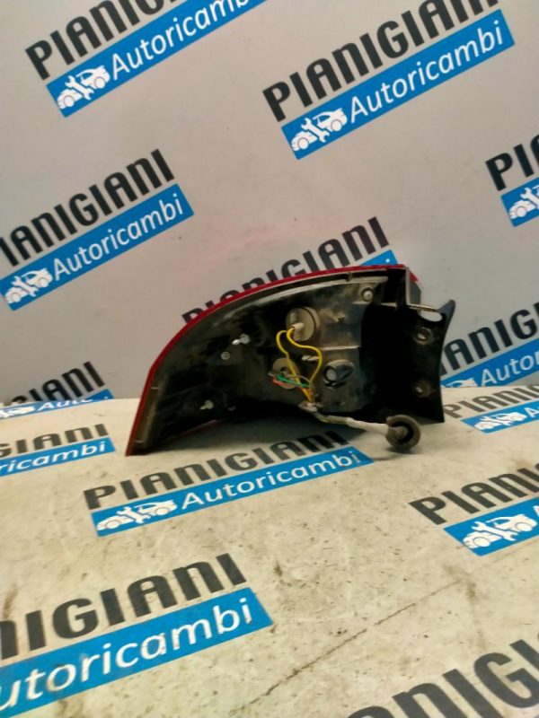 Faro Posteriore Destro Kia Rio 2011 – 2015