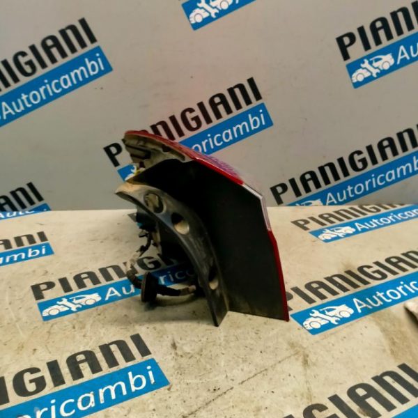 Faro Posteriore Destro Kia Rio 2011 – 2015