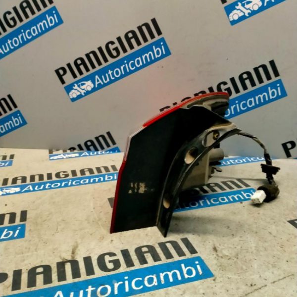 Faro Posteriore Sinistro Kia Rio 2011 – 2015
