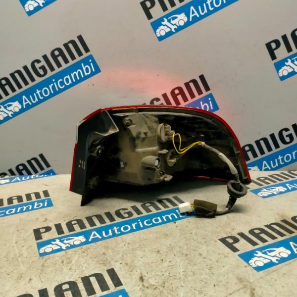 Faro Posteriore Sinistro Kia Rio 2011 – 2015