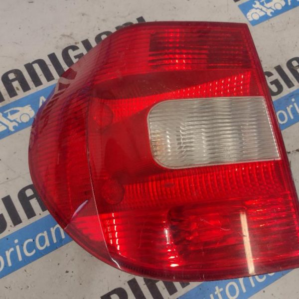 Faro Posteriore Sinistro Skoda Yeti 2010