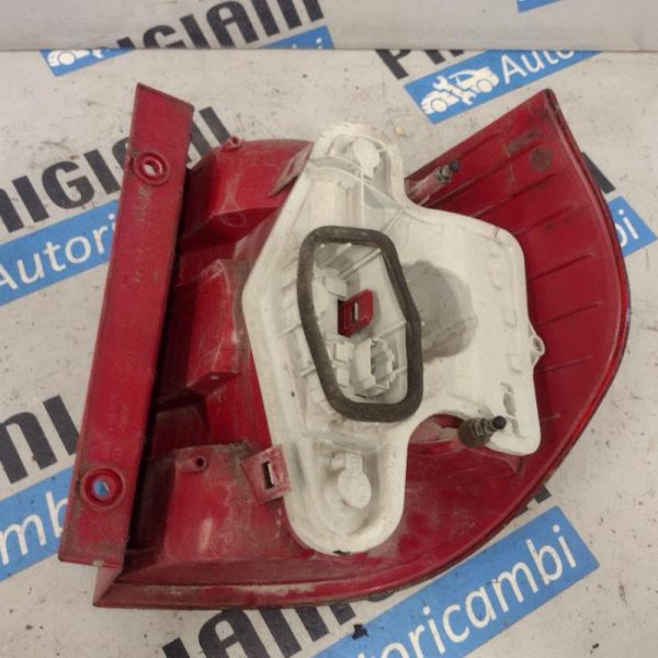Faro Posteriore Sinistro Skoda Yeti 2010