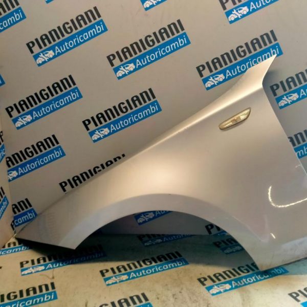 Parafango Anteriore Sinistro BMW Serie 1 E87 2004 – 2011