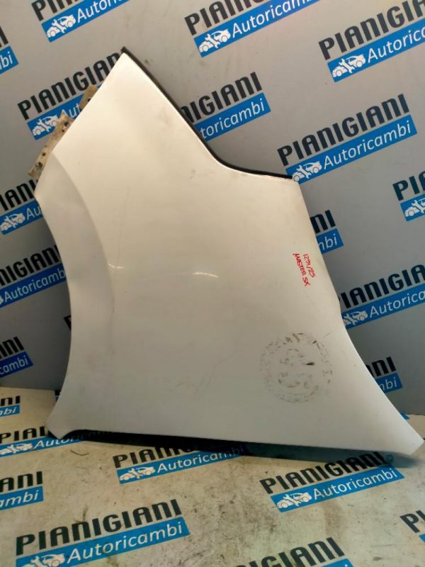 Parafango Anteriore Sinistro Renault Master 2010 – 2019
