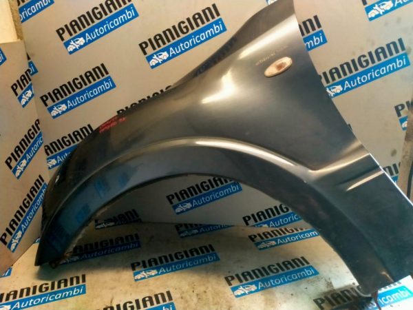 Parafango Anteriore Sinistro Mitsubishi Pajero 2007 – 2015