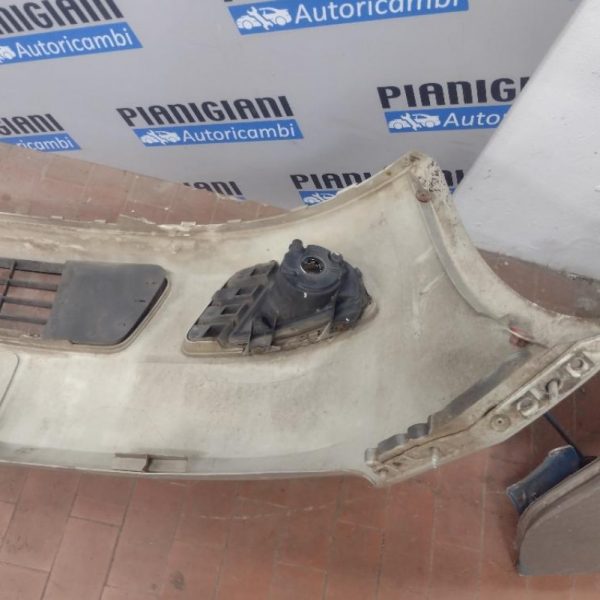 Paraurti Anteriore Ford Fiesta 2003
