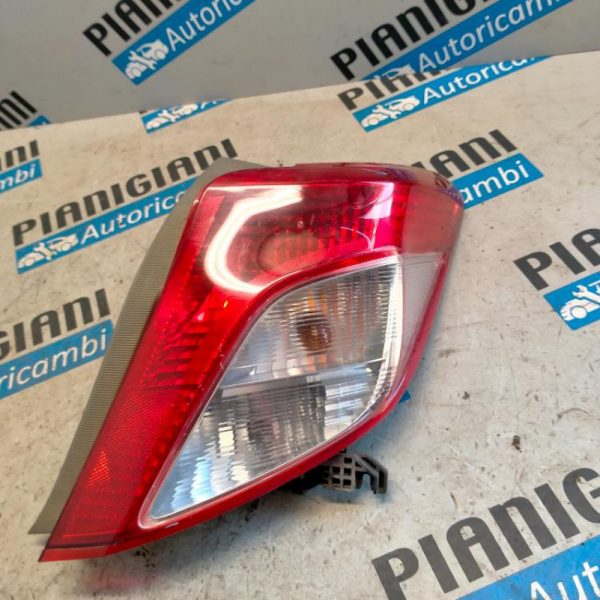 Faro Posteriore Destro Toyota Yaris 2011 – 2014