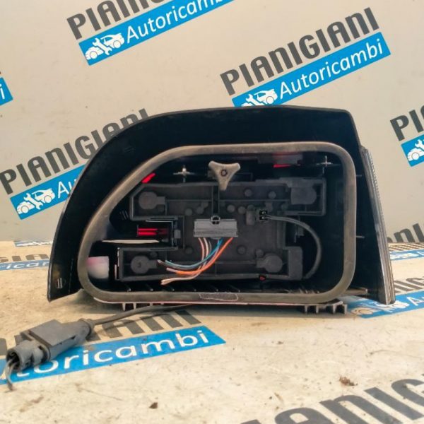 Faro Posteriore Sinistro Renault Clio 1996 – 1998