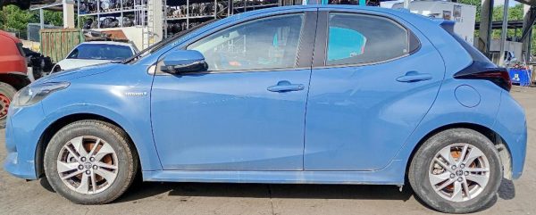 Toyota Yaris Anno 2020 | Veicolo Intero | SOLO PER RICAMBI