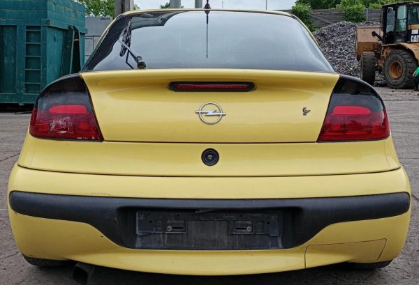 Opel Tigra Anno 1996 | Veicolo Intero | SOLO PER RICAMBI