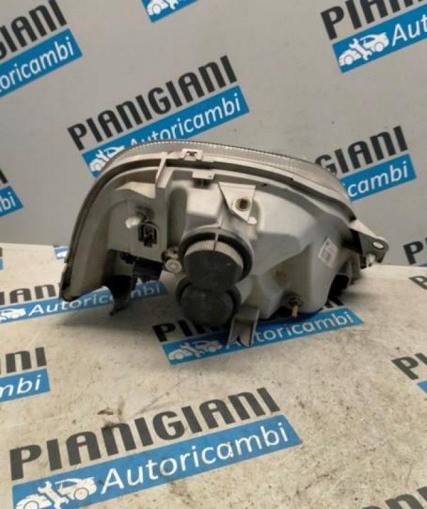 Faro Anteriore Sinistro Renault Master 2003 – 2004