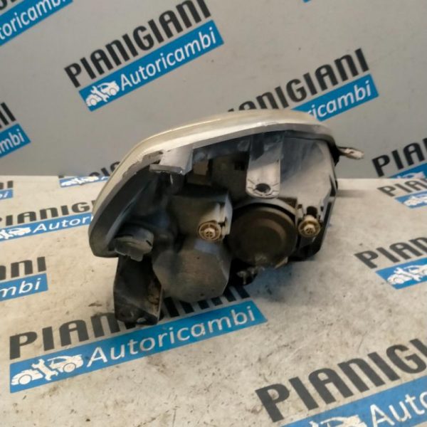 Faro Anteriore Sinistro Fiat Grande Punto 2006 – 2008
