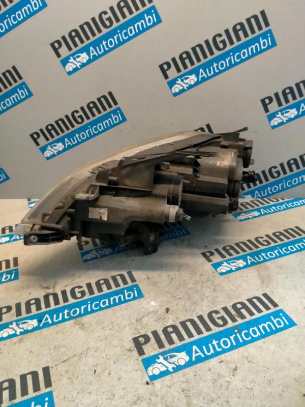 Faro Anteriore Destro Lancia Delta 2008 – 2014