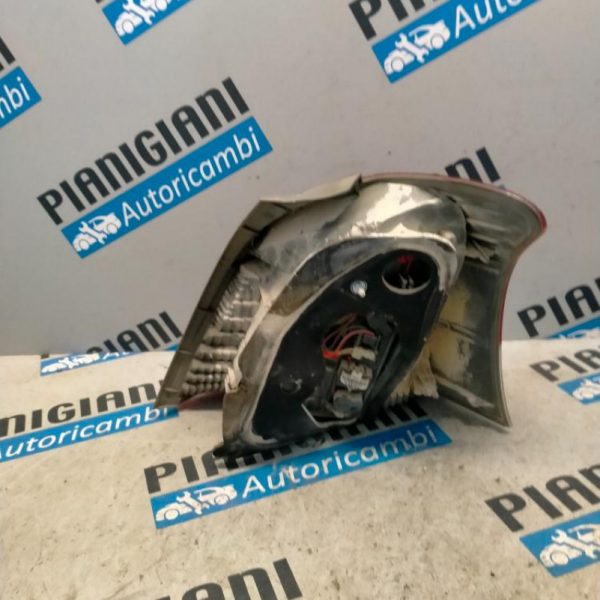 Faro Posteriore Sinistro Toyota Yaris 2009 – 2012