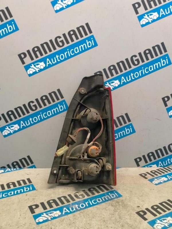 Faro Posteriore Sinistro Opel Agila 2003 – 2007