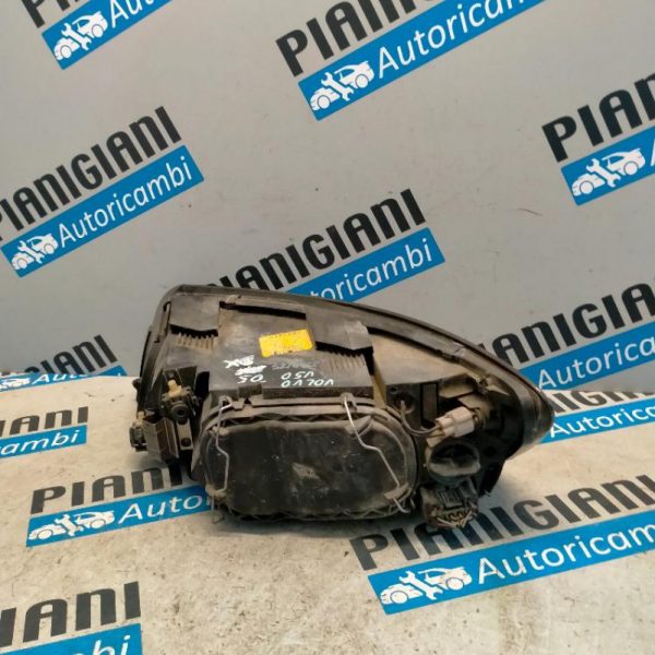 Faro Anteriore Destro Volvo V50 2003 – 2011