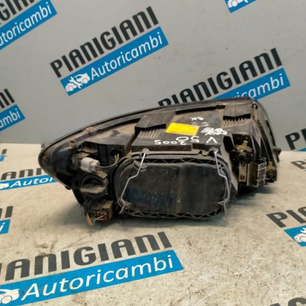 Faro Anteriore Sinistro Volvo V50 2003 – 2011