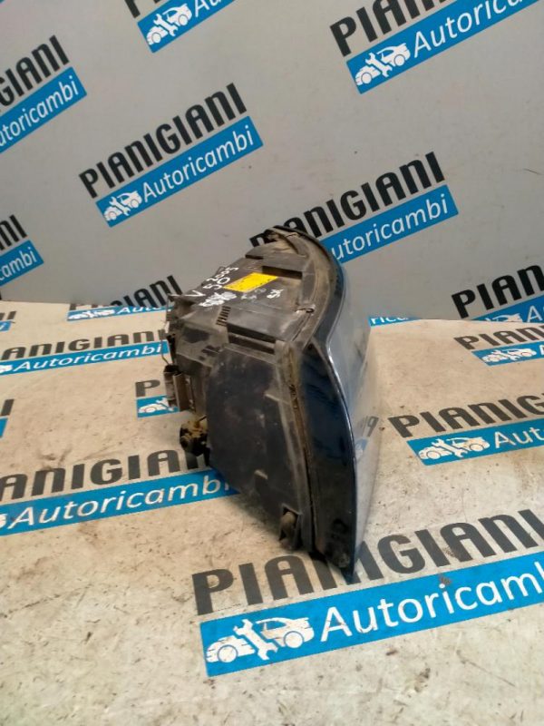 Faro Anteriore Sinistro Volvo V50 2003 – 2011