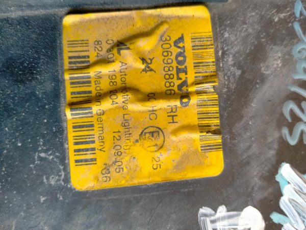 Faro Anteriore Sinistro Volvo V50 2003 – 2011