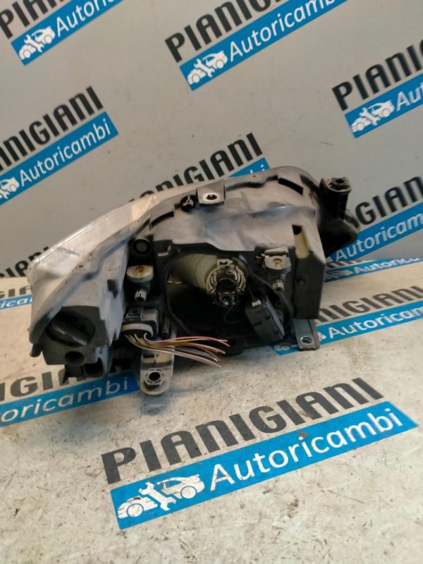 Faro Anteriore Sinistro Seat Ibiza 2008 – 2012