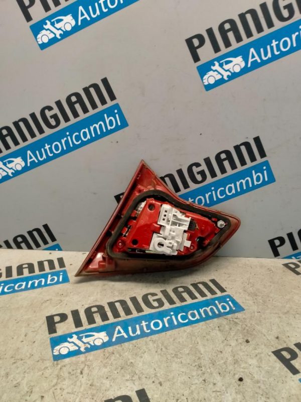 Faro Posteriore Interno Sinistro Opel Meriva B 2010 – 2014