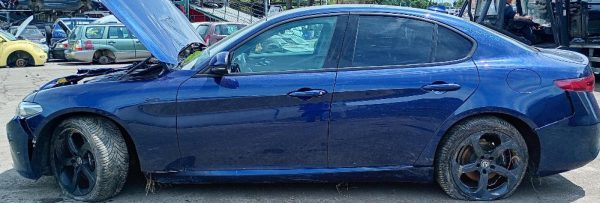 Alfa Romeo Giulia Sprint Anno 2021 | Veicolo Intero | SOLO PER RICAMBI