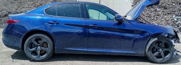 Alfa Romeo Giulia Sprint Anno 2021 | Veicolo Intero | SOLO PER RICAMBI