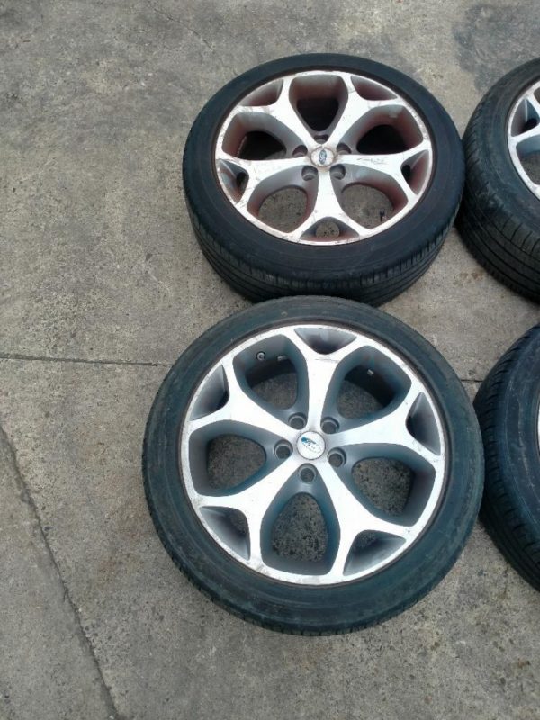 Cerchi in Lega R18 Ford S-Max 2006 – 2010