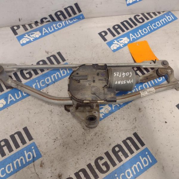 Motorino Tergi Anteriore Volkswagen Passat 2015