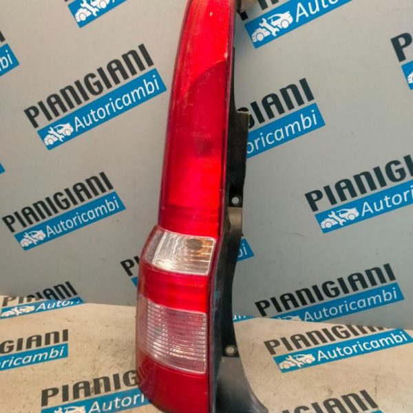 Faro Posteriore Sinistro Fiat Panda 2003 – 2011
