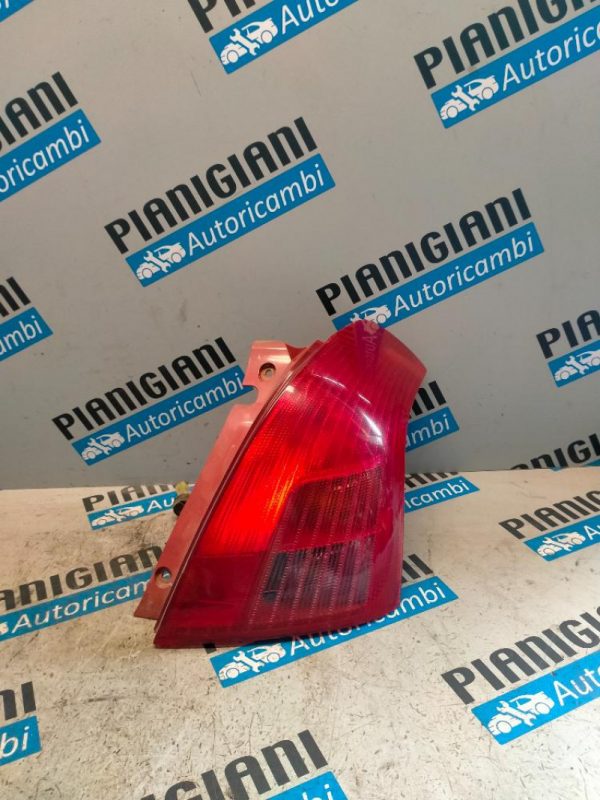 Faro Posteriore Destro Suzuki Swift 2004 – 2010