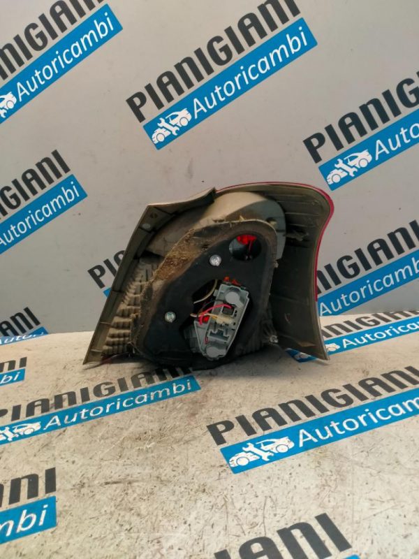 Faro Posteriore Sinistro Toyota Yaris 2009 – 2012