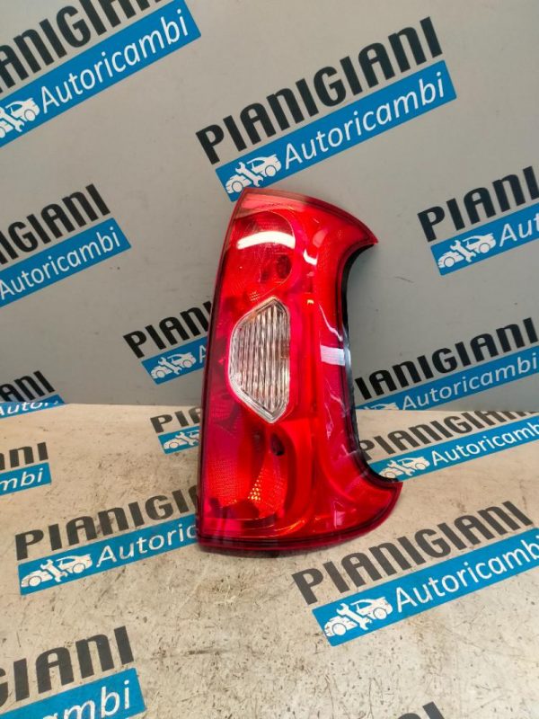 Faro Posteriore Destro Fiat Panda 2011 – 2024