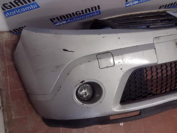 Paraurti Anteriore Dacia Sandero 2008 – 2012