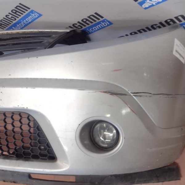 Paraurti Anteriore Dacia Sandero 2008 – 2012