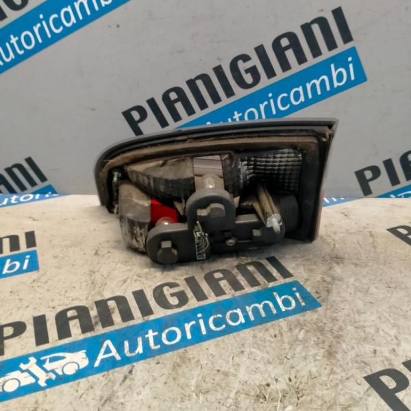 Faro Posteriore Interno Sinistro Ford S-Max 2006 – 2010