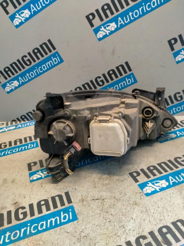 Faro Anteriore Sinistro Opel Corsa C 2003 – 2006