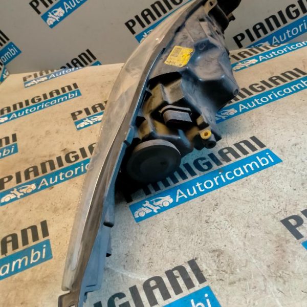 Faro Anteriore Sinistro Ford Fiesta 2008 – 2013